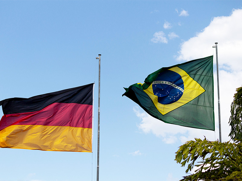 Nova Lei do Registro Civil Alemão: fim da declaração de sobrenome e menos burocracia para famílias alemãs no exterior